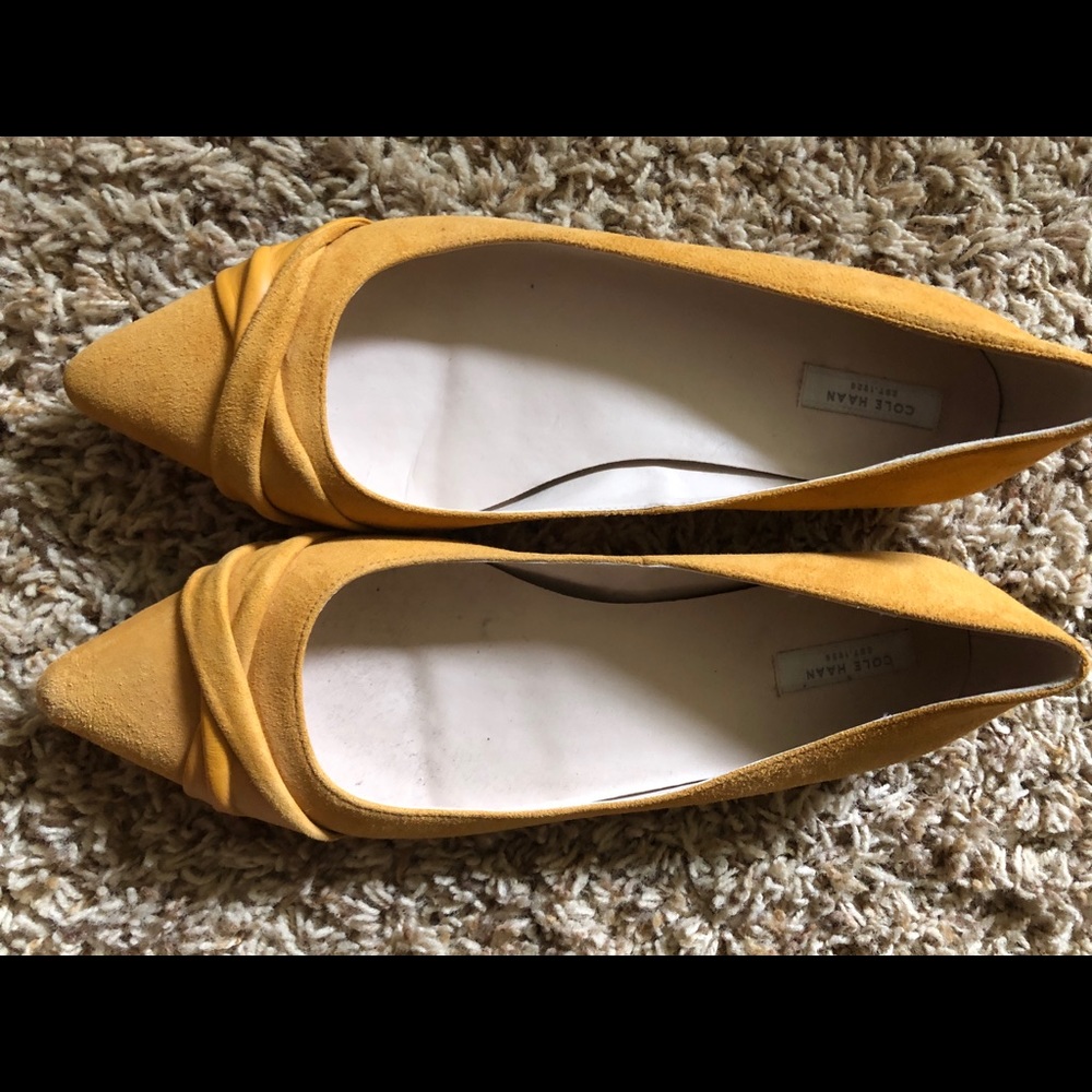 Cole Haan Mustard Yellow Suede Flats 8.5